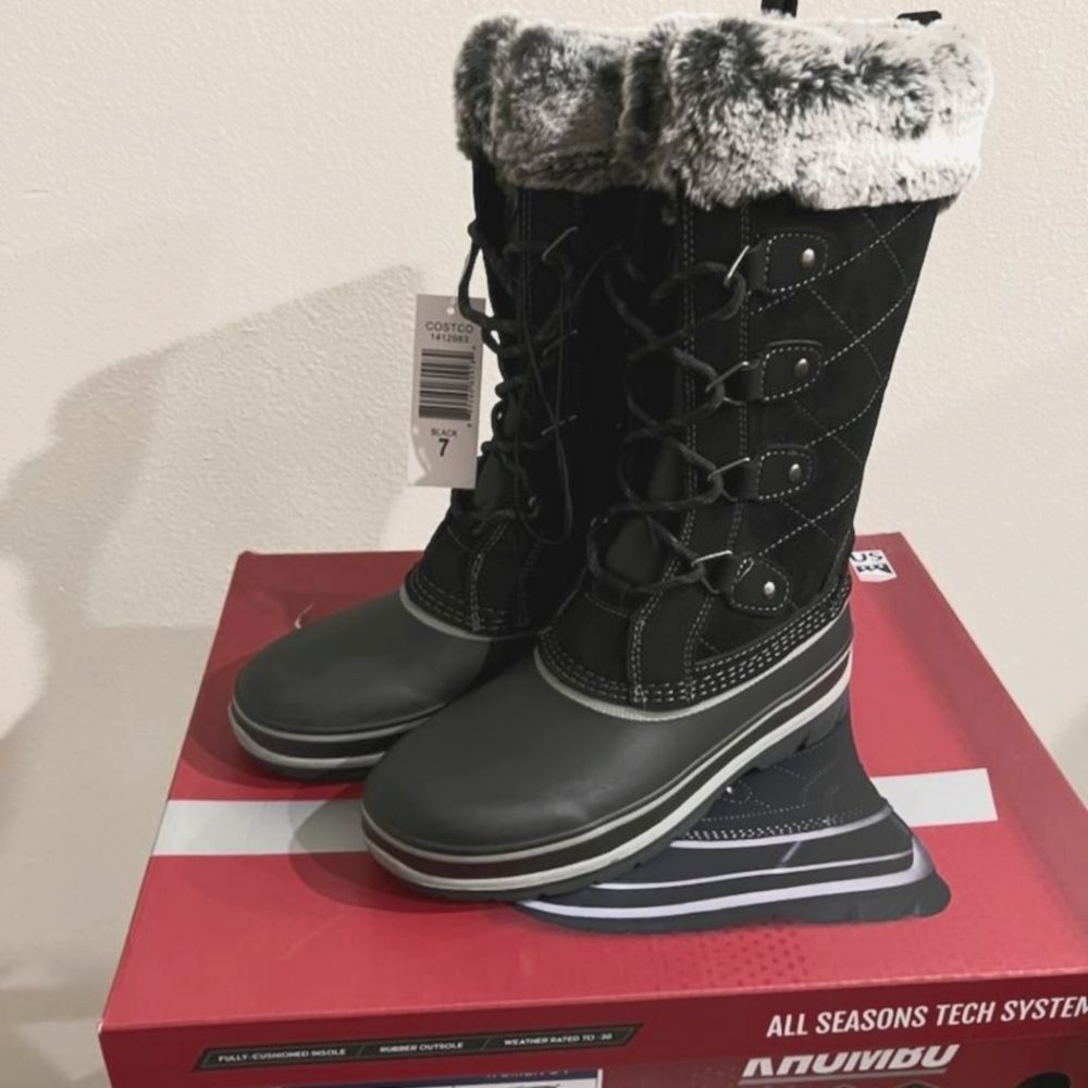 Khombu Snow Boots NIB